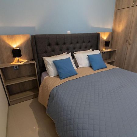 Bleu Maison De Vivian Preveze Dış mekan fotoğraf